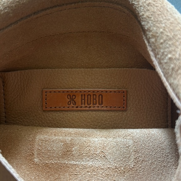 Hobo fringed cross body - Picture 3 of 4